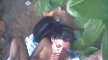 Madisson in einem Korsett gefesselt und an kostenlos sexfilme gucken ihrer Mütze masturbiert