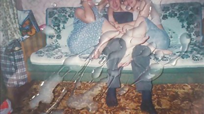 Junges free privat porn braunhaariges Mädchen mit engen Titten wird im Freien gefickt