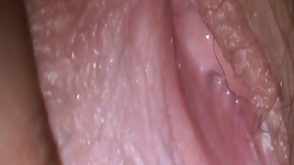 Böser Junge fickt süße Bettwäsche kostenlose pornofilme ansehen hart in den Mund