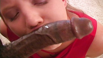 Sexy Frau masturbiert auf dem Bett und spritzt gute pornofilme bezaubernd