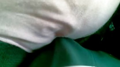 Eine erfahrene Frau german teen free porn öffnete eine haarige riesige Vagina