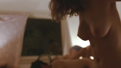Rotschopf Marinka lud zu Besuch deutsche sexfime kostenlos für Analchik