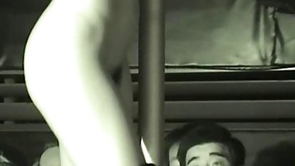 Netter junger kostenlose pornos vago Mann brät eine sexy reife Blondine