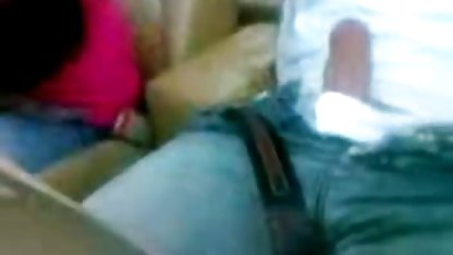 Reife Dame mit amateur sexfilme großem Esel gefällt sich mit der Hand