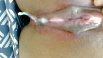 Gina masturbiert mit einer Vibratormütze kostenlose retro pornos ihres Partners