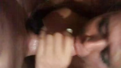 Der kostenlose porn videos Kaukasier knallte das russische Mädchen in den Anal und sie zeigte ein großes Loch im Arsch