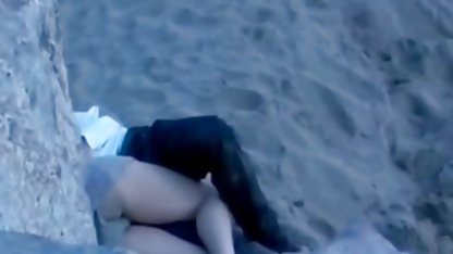 Lesbian hat BDSM zu einer Freundin pornofilme umsonst gemacht, die mit Bondage und Wäscheklammern an ihren Brüsten spielt