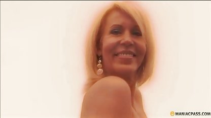 Sekretärin bei der free porn familie Arbeit gewichst